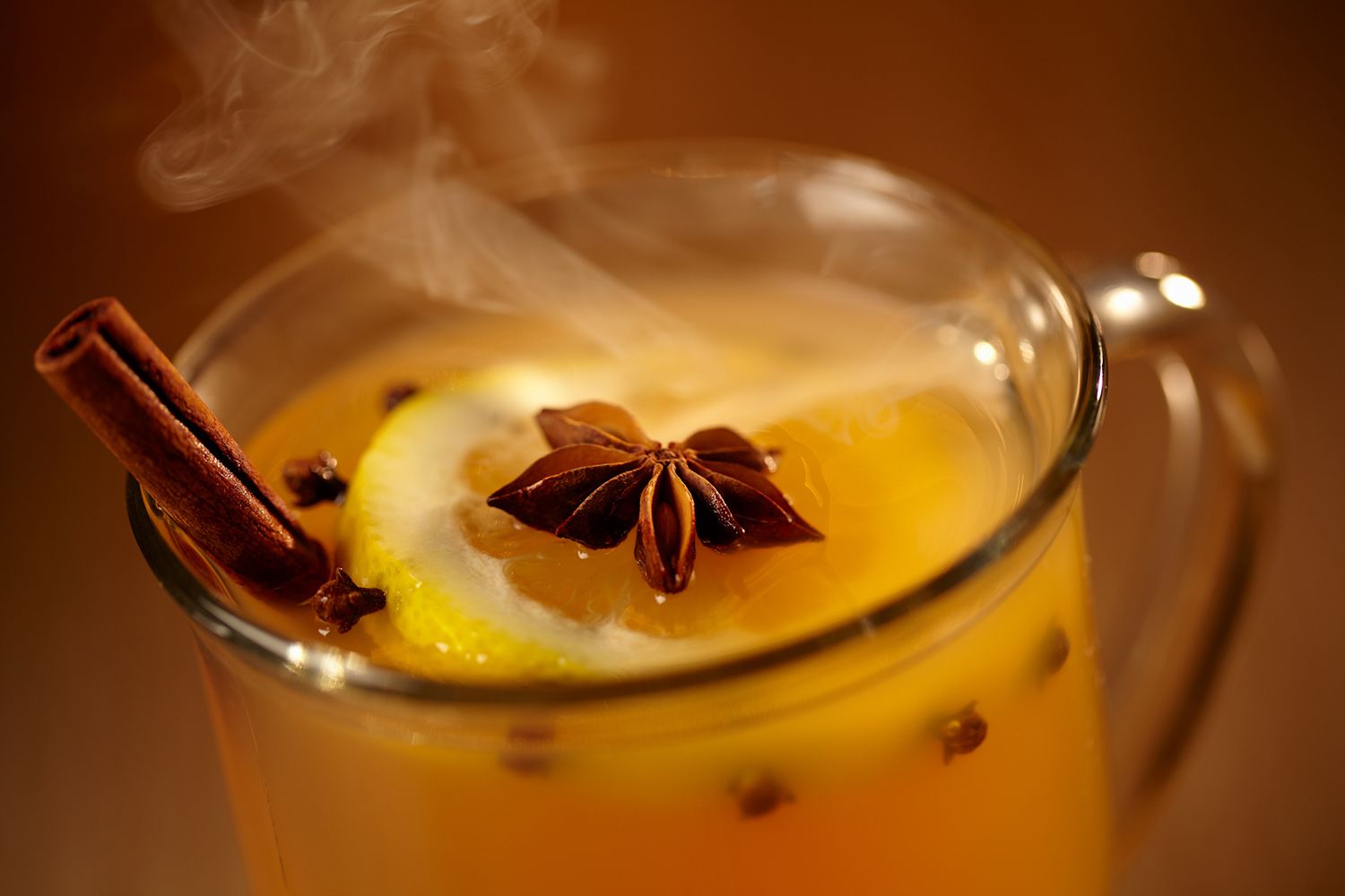 香甜热酒 网络释义专业释义英英释义 短语 hot whisky toddy cocktail